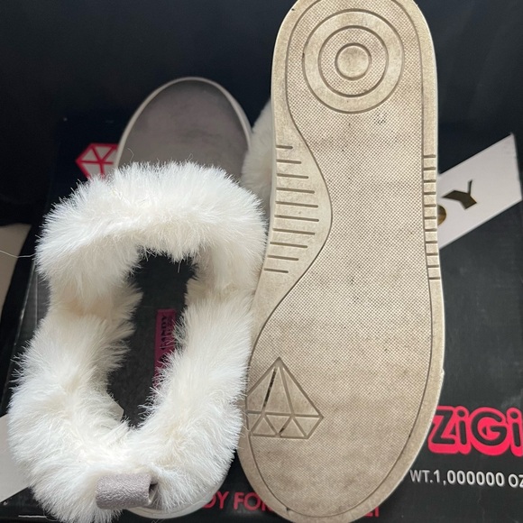 Rock & Candy by Zigi chukka boot in size 7 US. - Picture 3 of 8